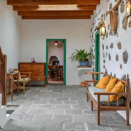 Tamia Holiday home *